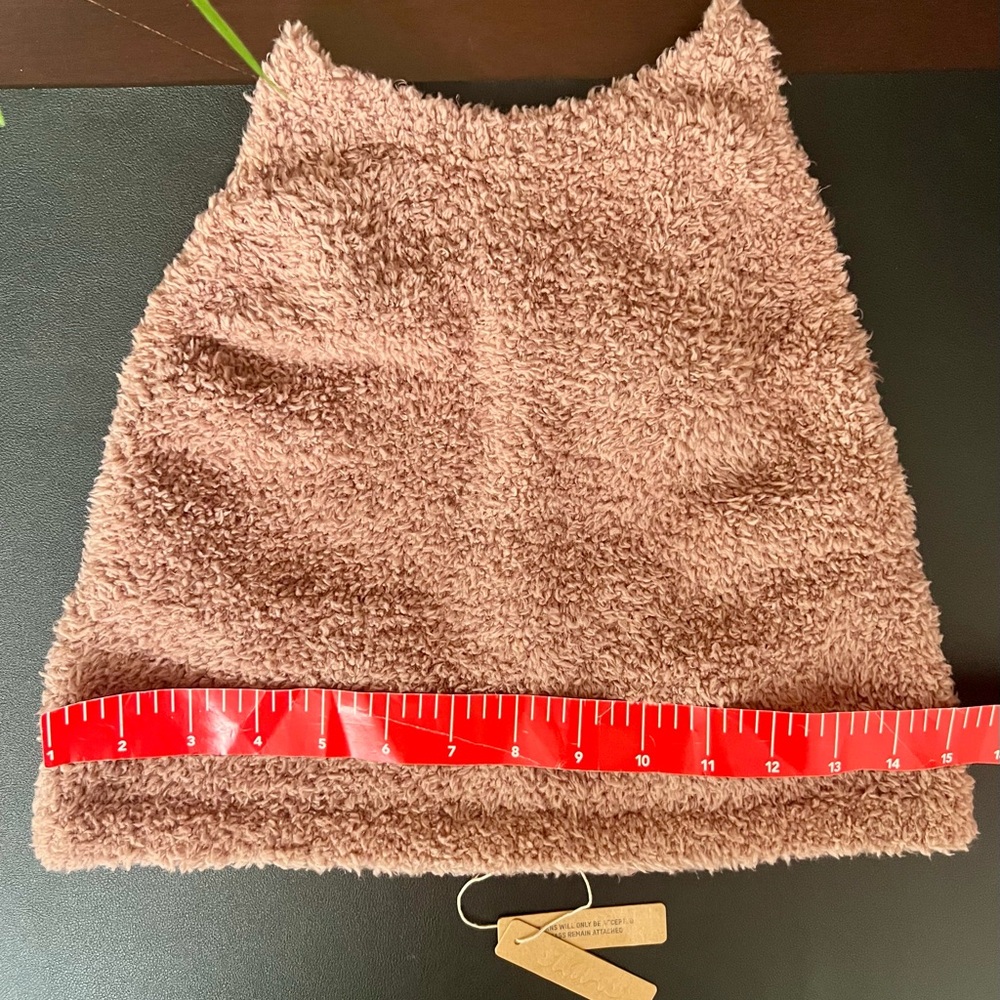 SKIMS Cozy Halter Bra Top - Picture 8 of 9